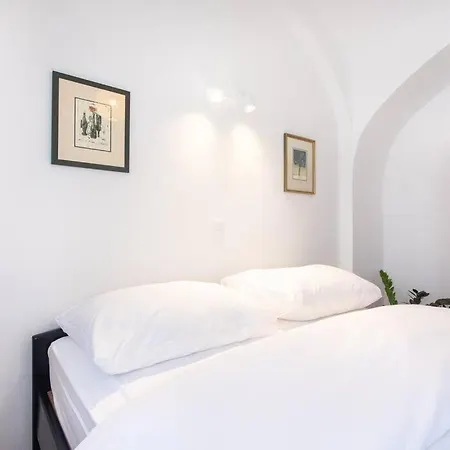 Appartement Oasis In The With A Patio *
