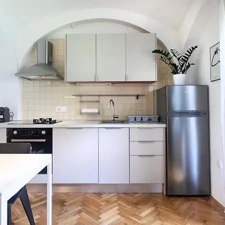 Oasis In The With A Patio Ljubljana